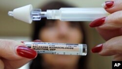 Lek nalokson pokazao se efikasnim u spasavanju života pacijenata koji su uzeli prekomernu dozu opijata. 