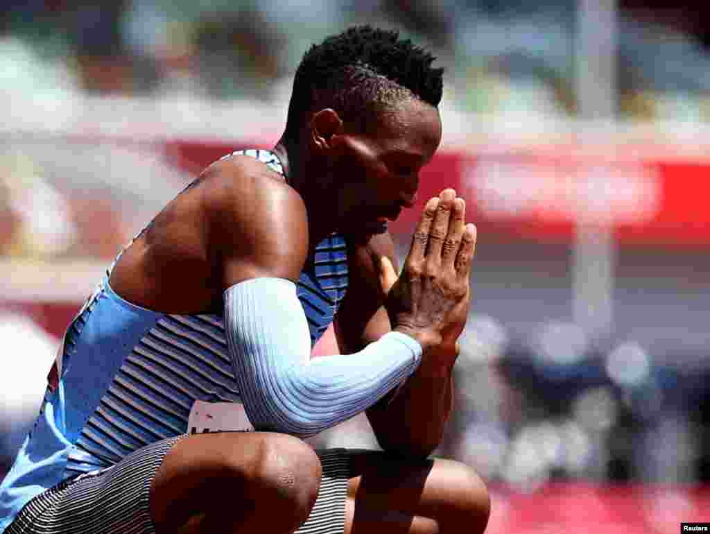 &nbsp;Isaac Makwala of Botswana reacts after winning Heat 1 - Men&#39;s 400m - Round 1 REUTERS/Lucy Nicholson