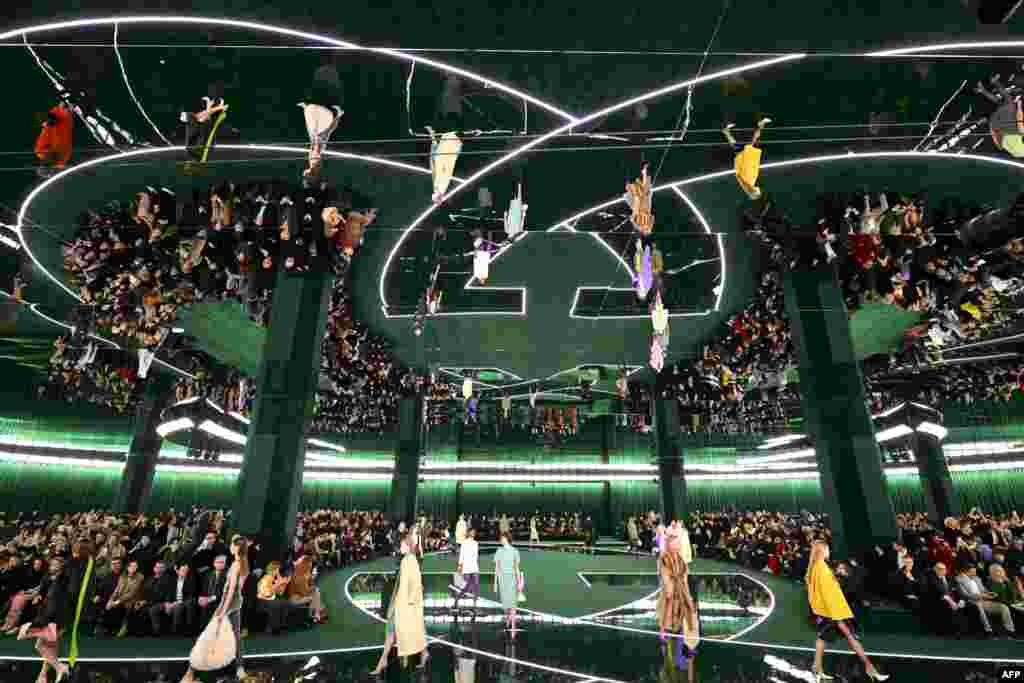 Models walk the runway during the Gucci collection show as part of the Milan Fashion Week Womenswear Autumn/Winter 2025/2026 in Milan, Italy.