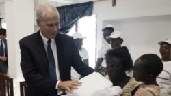 Etats-Unis ekaboli ba moustiquaires na Kinkala (le Pool)