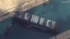 Kapal yang Terdampar di Terusan Suez Diapungkan Sebagian