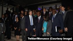 Ba membres ya Conseil ya sécurité ya Nations unies, na bokutani na bapanzi sango elongo na président ya Ceni, Corneille Nangaa, na Kinshasa, RDC, le 6 octobre 2018. (Twitter/MONUSCO)