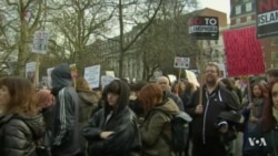 Protesters in London Rally Against Trump, Travel Ban