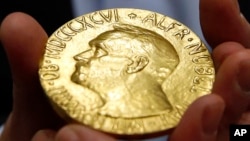 诺贝尔和平奖奖章(资料图)。