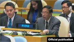 Duta Besar Myanmar untuk PBB Hau Do Suan mengecam rancangan resolusi PBB sebelum pemungutan suara, Minggu (24/12). 