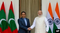 印度总理莫迪会见马尔代夫前总统亚明（2016年4月）
