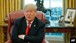 美国总统特朗普在白宫 （2018年10月10日） 