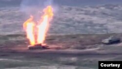 亚美尼亚国防部声称击毁阿塞拜疆一辆军车并公布图片