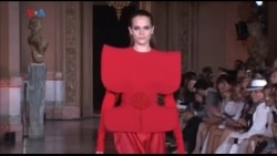 美国万花筒：独立日庆典坦克陈列引争议；美国的黑人牛仔；原《纸牌屋》明星性骚扰案新进展