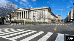 美国财政部大楼（2020年3月13日）。