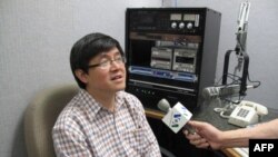 万延海接受美国之音采访