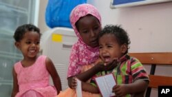 Wani Yaro Da Aka Yi Wa Allurar Rigakafin A boy Diphtheria  