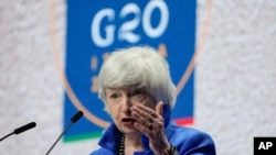 美国财政部长耶伦7月11日在意大利举行的20国财长和央行行长会议期间在记者会上讲话。
