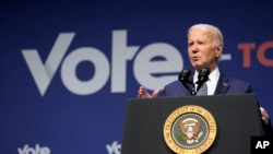 Presiden AS Joe Biden berbicara dalam sebuah acara di Las Vegas utara, Nevada, pada 16 Juli 2024. (Foto: AP/Susan Walsh))