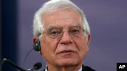 Visoki predstavnik EU za spoljnu politiku Žozep Borelj na konferenciji za novinare u Beogradu, posle razgovora sa predsednikom Srbije Aleksandrom Vučićem 31. janura 2020. (Foto: AP)