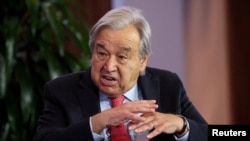 Sekretaris Jenderal PBB Antonio Guterres berbicara dalam acara ReutersNEXT di Kota New York, pada 8 November 2023. (Foto: Reuters/Brendan McDermid)