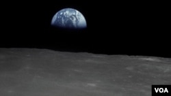 Posada Apoloa 16 snimila je pojavljivanje Zemlje ručnom Haselblat kamerom tokom druge misije na Mesecu.