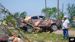 美国德克萨斯州山谷景观遭受龙卷风袭击。（2024年5月26日）