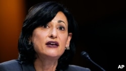 Arhiva - Doktorka Rošel Valenski, direktorka Centara za kontrolu bolesti i prevenciju (CDC), svedoči tokom saslušanja u Senatu na Kapitol hilu u Vašingtonu, 18. marta 2021.