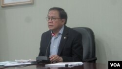 Menurut Menteri Sekretaris Kabinet, Dipo Alam, Presiden SBY mendukung upaya Menteri BUMN Dahlan Iskan untuk membongkar praktek pemerasan oknum DPR atas BUMN (VOA/Andylala Waluyo)