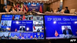 Vietnam menjadi tuan rumah KTT ASEAN-China yang diselenggarakan secara virtual saat pandemi Covid-19, 12 November 2020. (Foto: Nhac NGUYEN / AFP).