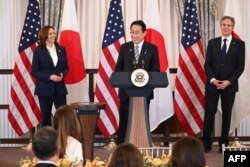 11일 워싱턴 DC 국무부 벤자민 프랭클린 룸에서 카멀라 해리스 부통령과 토니 블링컨 국무장관이 공동 주최한 국빈오찬에 참석한 기시다 후미오 일본 총리