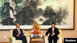 世界银行行长金墉2018年7月16日在北京钓鱼台国宾馆与中国国家主席习近平会面。