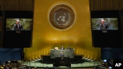 អគ្គលេខាធិការ​អង្គការ​សហប្រជាជាតិ លោក Antonio Guterres ថ្លែង​សុន្ទរកថា ក្នុង​អំឡុងពេល​នៃអង្គ​ប្រជុំ​បន្ទាន់​មួយ​នៃ​មហាសន្និបាទ​អង្គការ​សហប្រជាជាតិ​ស្ដី​ពី​វិបត្តិ​នៅ​អ៊ុយក្រែន ថ្ងៃទី២៨ ខែកុម្ភៈ ឆ្នាំ២០២២។ (AP Photo/Seth Wenig)