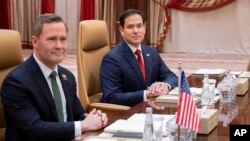 UMnu. Marco Rubio labanye bakhe baqhuba umhlangano leziphathamandla zakweleUkraine ngokumisa impi ephakathi kwelizwe leli leleRussia